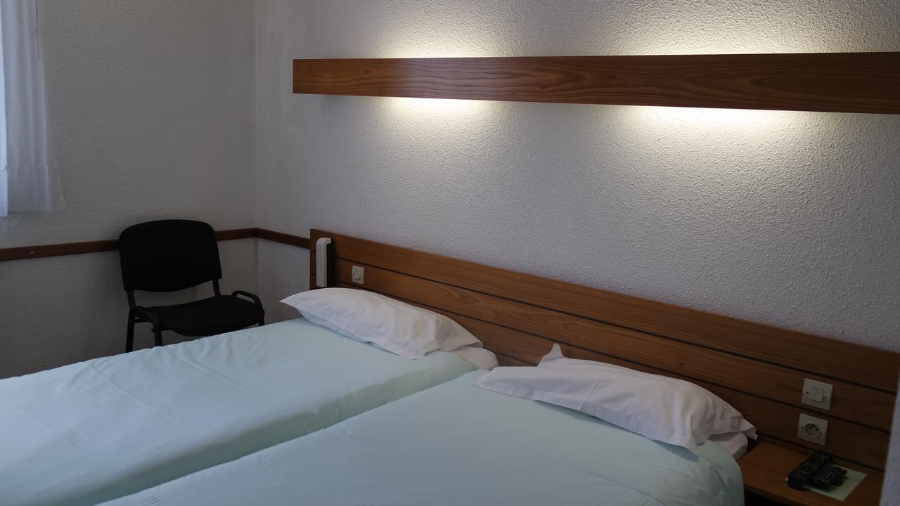 Hotel Le Tulipier Cransac المظهر الخارجي الصورة